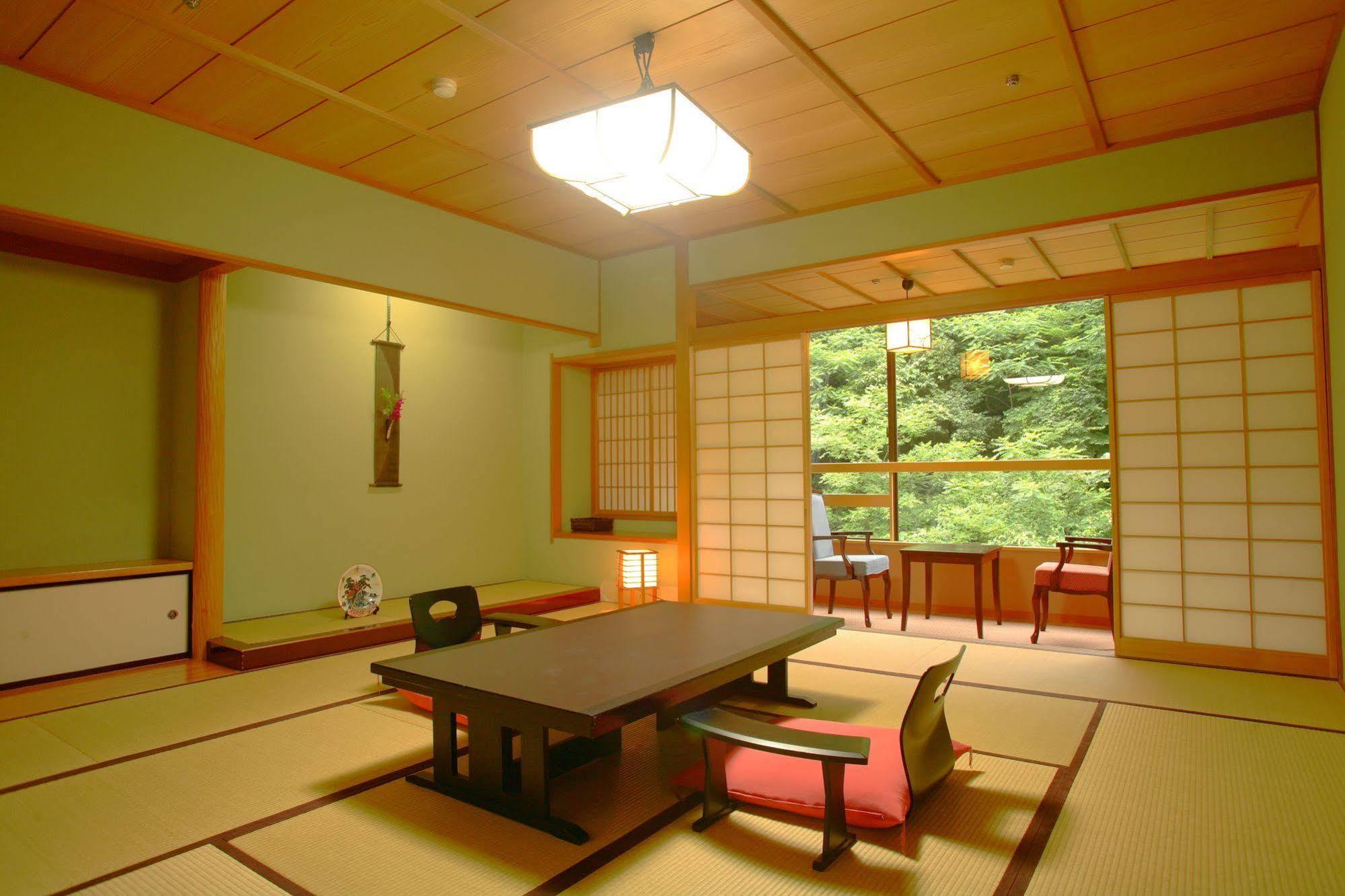 Yamanakaonsen Ohanami Kyubei Kaga  Exterior photo