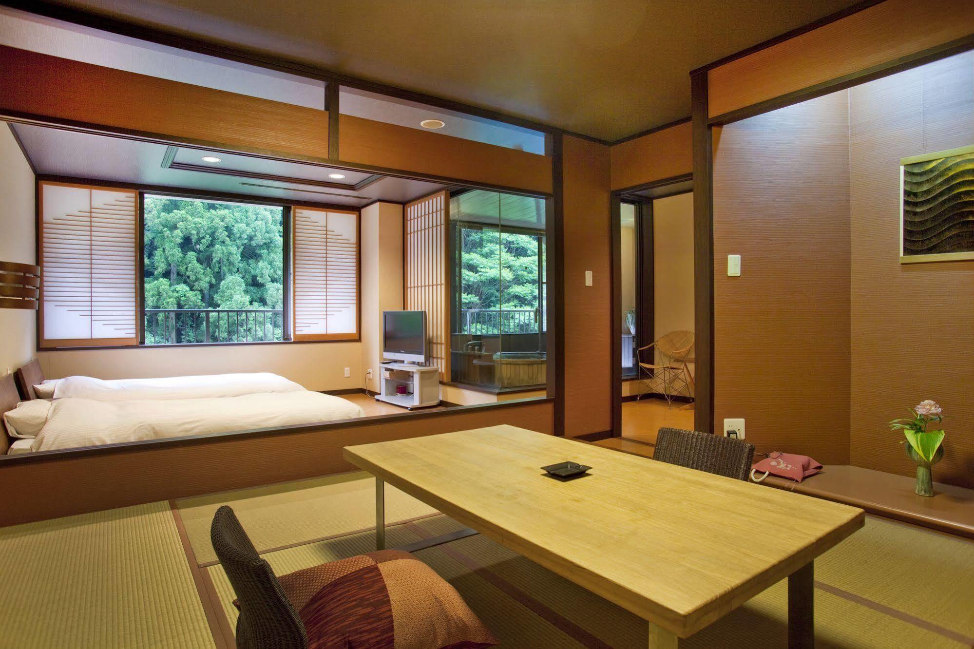 Yamanakaonsen Ohanami Kyubei Kaga  Exterior photo